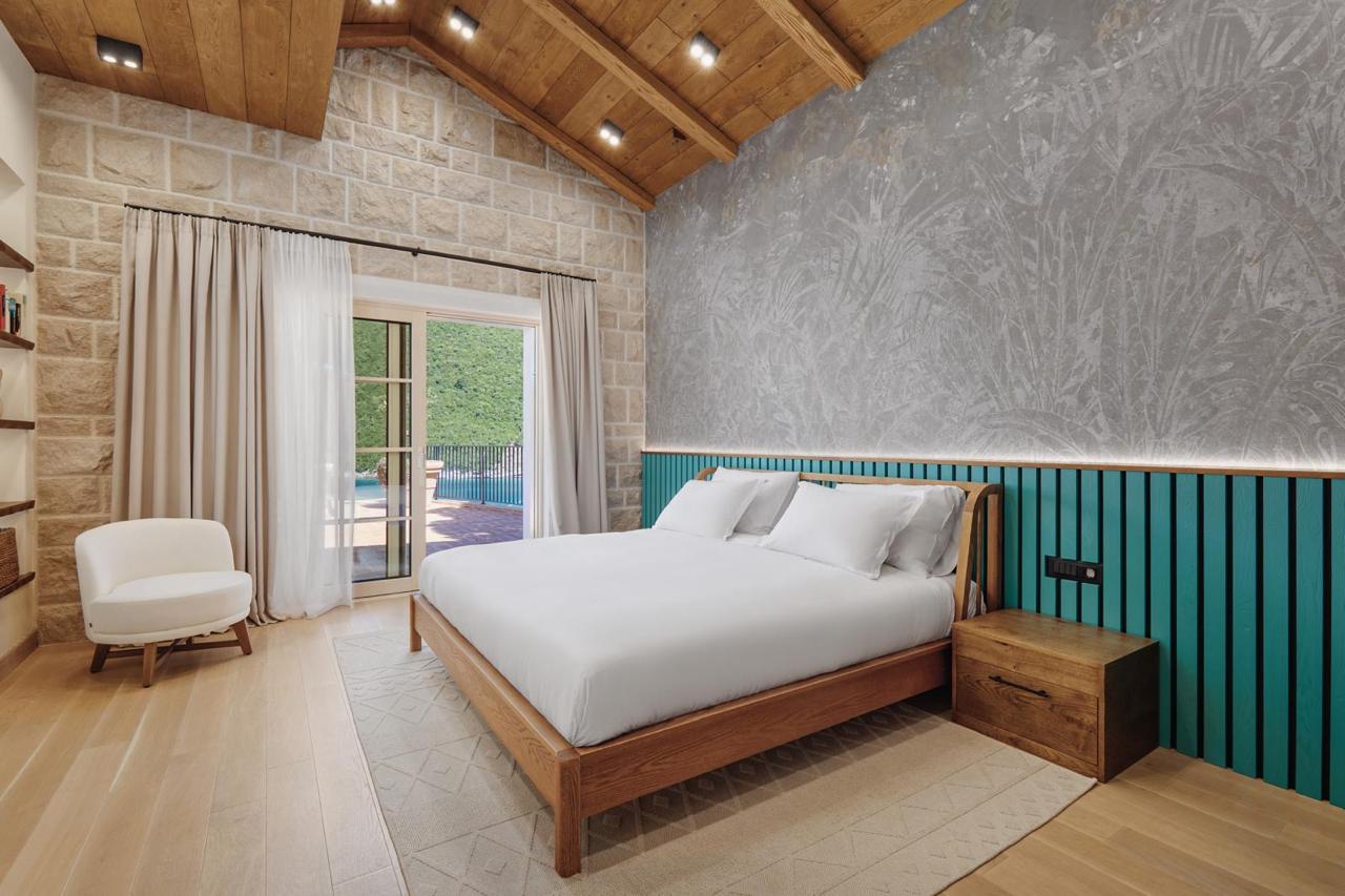  Image of Villa - 3 Bedrooms - 3 Bathrooms for Residential For Sale in Herceg-Novi-Lustica-Montenegro, Image 17